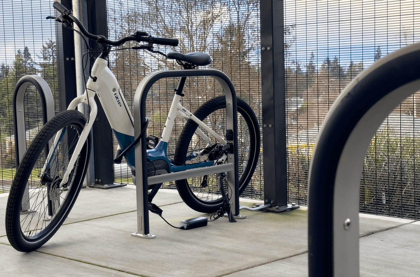 ADA-Compliant Tofino™ No Scratch® Bike Rack