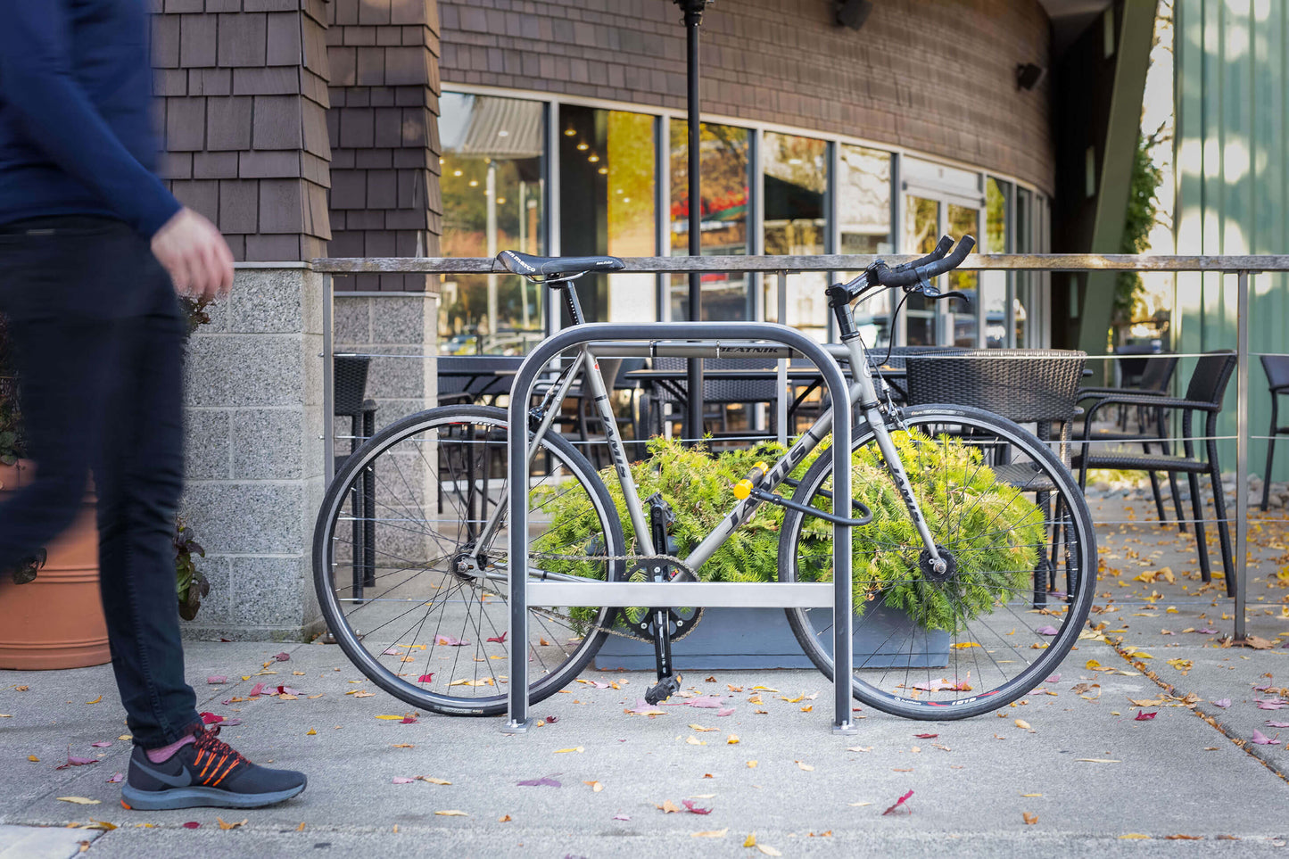 ADA-Compliant Tofino™ No Scratch® Bike Rack